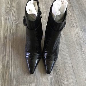 Antonio Melani Leather booties